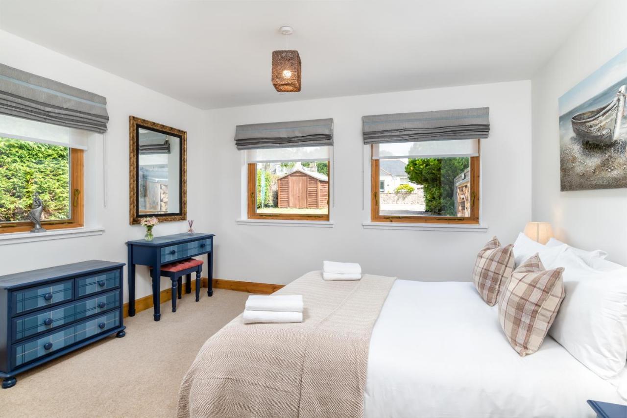 Dormie Cottage, Lovely Bright And Spacious Bungalow With Wood Fire Ballater Dış mekan fotoğraf