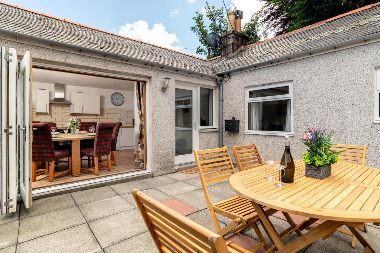 Dormie Cottage, Lovely Bright And Spacious Bungalow With Wood Fire Ballater Dış mekan fotoğraf