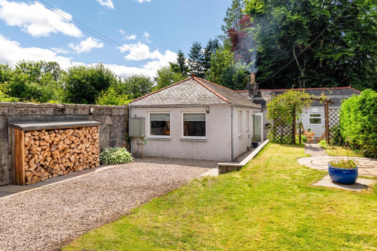 Dormie Cottage, Lovely Bright And Spacious Bungalow With Wood Fire Ballater Dış mekan fotoğraf